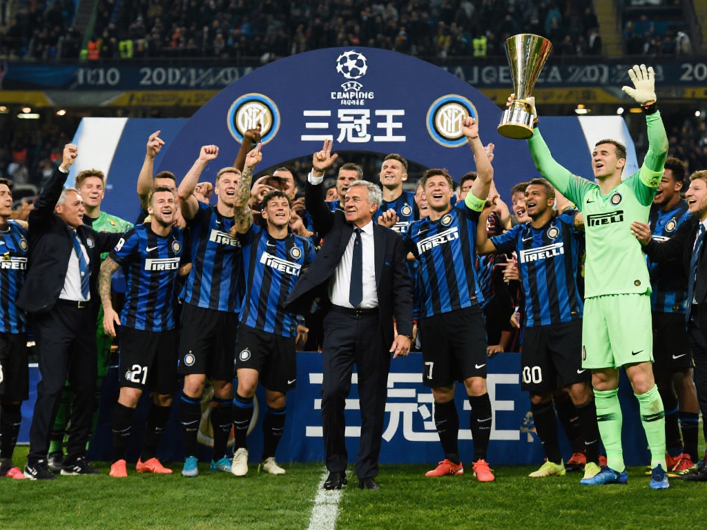 队员之间的 队员之间的